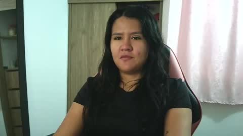 Olivia online show from 12, 11, 2025