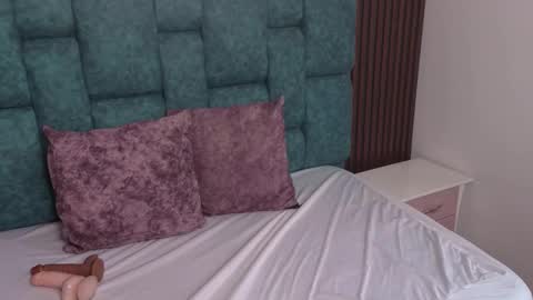 Snapshot of oliviabonnie chatting on 17, 2, 2026 oliviabonnie online show from 17, 2, 2026