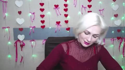 OliviaHorst online show from 12, 2, 2025