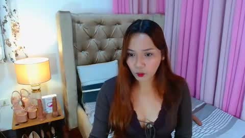 oliviahutton online show from 12, 5, 2026