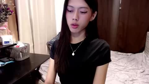 oliviaknightx online show from 17, 11, 2025