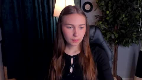 olivialangs online show from 2, 4, 2026