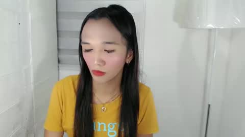 Snapshot of olivianiczxasshieerrraa6 chatting on 9, 3, 2025 NICOLE online show from 9, 3, 2025