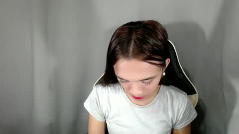 Snapshot of olivianiczxasshieerrraa6 chatting on 23, 9, 2025 NICOLE online show from 23, 9, 2025