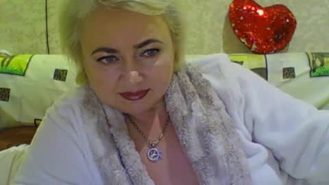 Snapshot of oliviaparadise chatting on 2, 12, 2024 oliviaparadise online show from 2, 12, 2024
