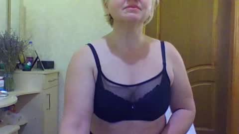 Snapshot of oliviaparadise chatting on 20, 12, 2024 oliviaparadise online show from 20, 12, 2024