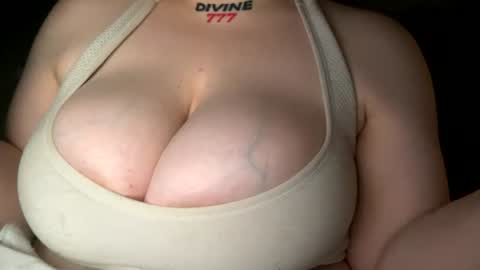 Olivia baby  online show from 12, 7, 2026