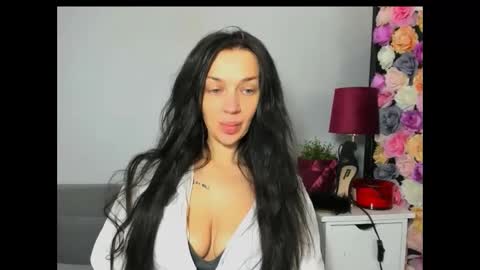 Snapshot of oliviawomen chatting on 16, 1, 2026 OliviaWomen online show from 16, 1, 2026