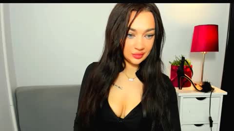 Snapshot of oliviawomen chatting on 1, 3, 2026 OliviaWomen online show from 1, 3, 2026