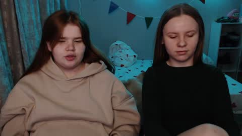  MellY  online show from 30, 12, 2024