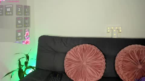 Violette online show from 17, 2, 2025