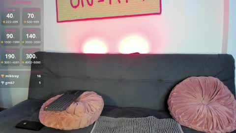 Violette online show from 3, 4, 2026