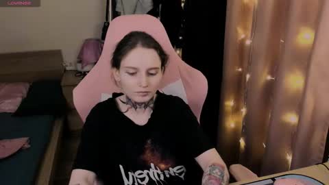 on_yxxx online show from 30, 3, 2026