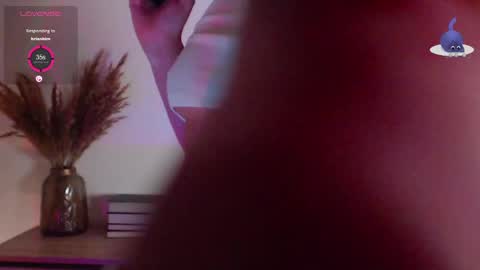  ONLINE   online show from 4, 3, 2025