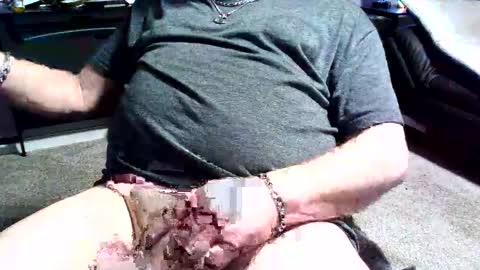 Unpredictable online show from 6, 2, 2025