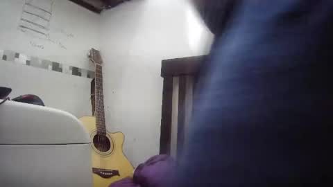 Giorgeo  Armani online show from 29, 1, 2025