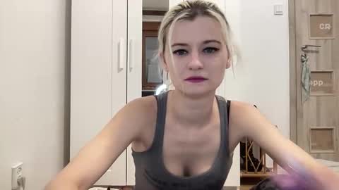 Onika online show from 22, 2, 2026