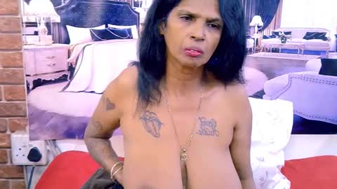 Snapshot of onlysexyva chatting on 6, 7, 2026 onlysexyva online show from 6, 7, 2026