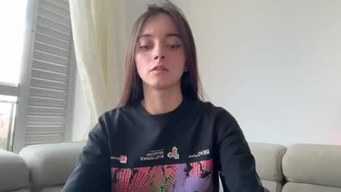 Sophia online show from 4, 6, 2026