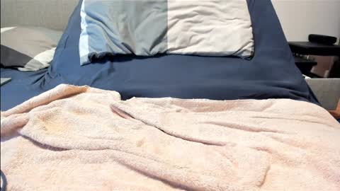 ontheedgel32 online show from 23, 1, 2025