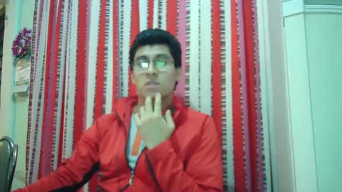 oomaurooo online show from 18, 12, 2024