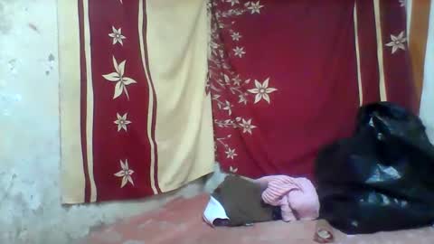 oooozafiette online show from 31, 5, 2026