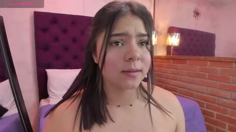 Snapshot of oriana_guzman chatting on 13, 12, 2024 Miss Guzman online show from 13, 12, 2024
