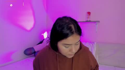 Miss Guzman  online show from 20, 12, 2025