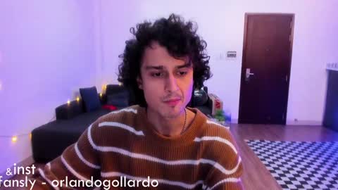 Snapshot of orlando__bloom chatting on 12, 1, 2025 Fansly and Instagram -  online show from 12, 1, 2025