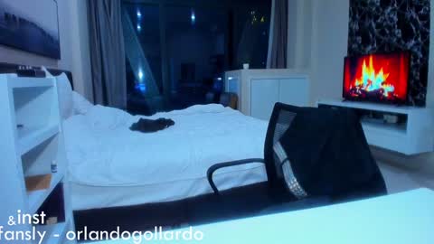 Snapshot of orlando__bloom chatting on 26, 1, 2025 Fansly and Instagram -  online show from 26, 1, 2025