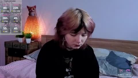 Snapshot of orvacurington chatting on 15, 10, 2025 Ashley online show from 15, 10, 2025