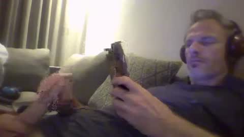 Snapshot of orwel09 chatting on 8, 12, 2024 orwel09 online show from 8, 12, 2024