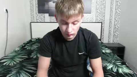 Snapshot of oscar_bell chatting on 19, 10, 2025 Oscar online show from 19, 10, 2025