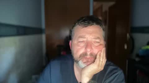 Snapshot of oscarbcncat chatting on 20, 5, 2026 oscarbcncat online show from 20, 5, 2026