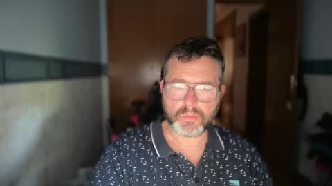 Snapshot of oscarbcncat chatting on 22, 5, 2026 oscarbcncat online show from 22, 5, 2026