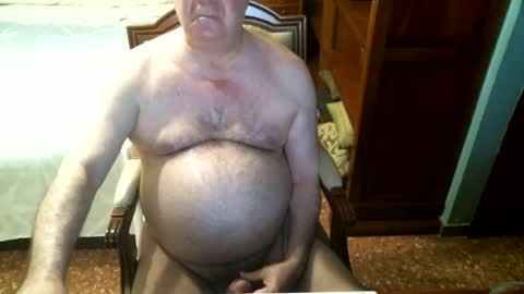 Snapshot of oscarw chatting on 20, 7, 2026 Oscar online show from 20, 7, 2026