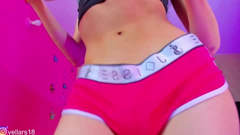 Snapshot of osiris_doll chatting on 20, 10, 2025 vella online show from 20, 10, 2025