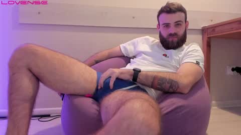 Snapshot of otishairy chatting on 6, 3, 2025 Otis online show from 6, 3, 2025