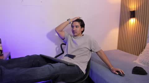 Otto Andrew online show from 2, 4, 2026