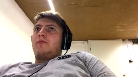 outflayd online show from 1, 12, 2025