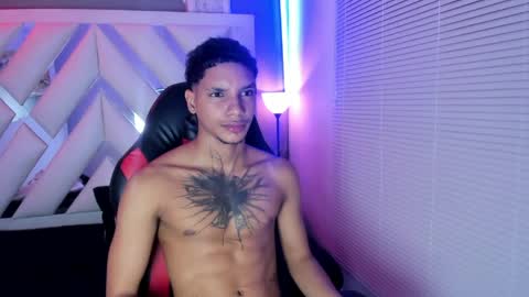 Snapshot of owen_blaze3 chatting on 24, 5, 2026 owen blaze online show from 24, 5, 2026