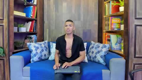 Snapshot of owenpierce1 chatting on 19, 9, 2025 Owen online show from 19, 9, 2025