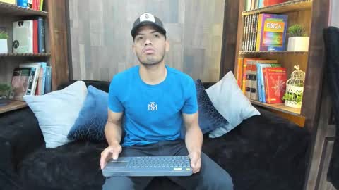 Snapshot of owenpierce1 chatting on 29, 9, 2025 Owen online show from 29, 9, 2025