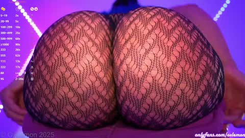 oxlemon online show from 7, 3, 2025