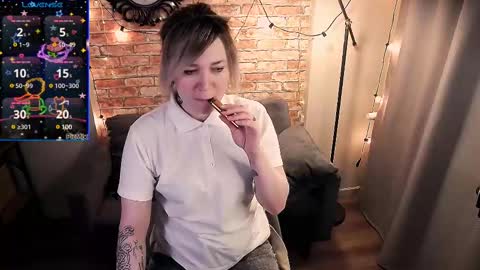 Snapshot of ozalin_green chatting on 1, 3, 2025 ozalin_green online show from 1, 3, 2025
