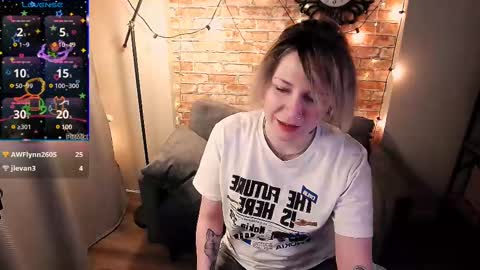 Snapshot of ozalin_green chatting on 2, 3, 2025 ozalin_green online show from 2, 3, 2025