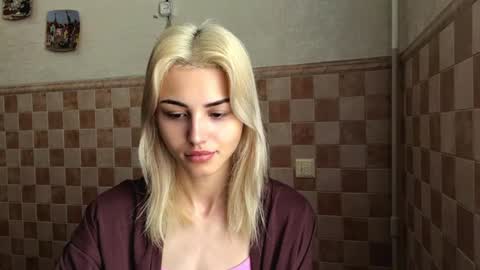 Snapshot of ozellagranville chatting on 6, 7, 2026 Eva online show from 6, 7, 2026