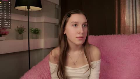 Snapshot of oziecarmona chatting on 28, 2, 2026 Caroline or just Lina online show from 28, 2, 2026