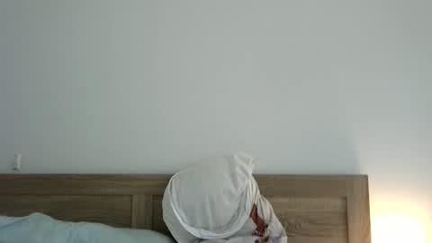 Snapshot of ozzie_male77 chatting on 8, 11, 2025 Brian online show from 8, 11, 2025