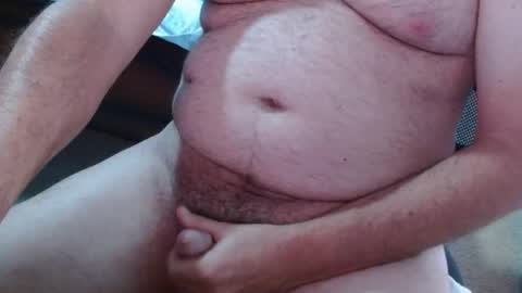 Snapshot of ozzieozzieoi chatting on 7, 1, 2025 HairyolOz online show from 7, 1, 2025